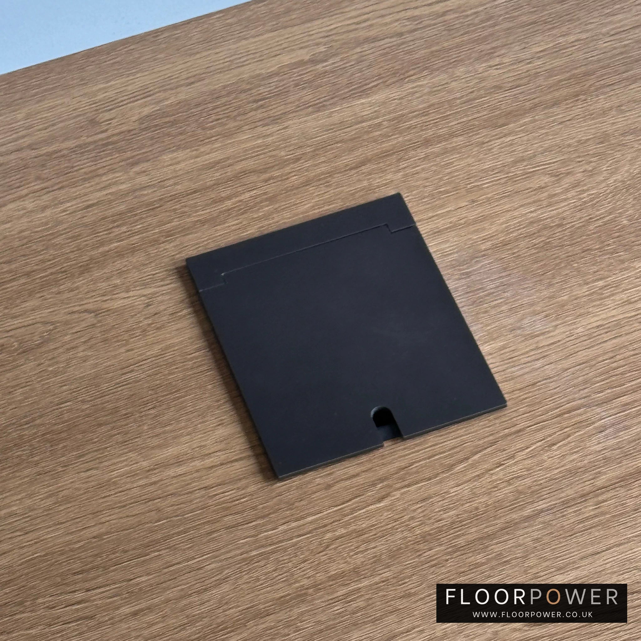Finished Recessed Floor Socket 