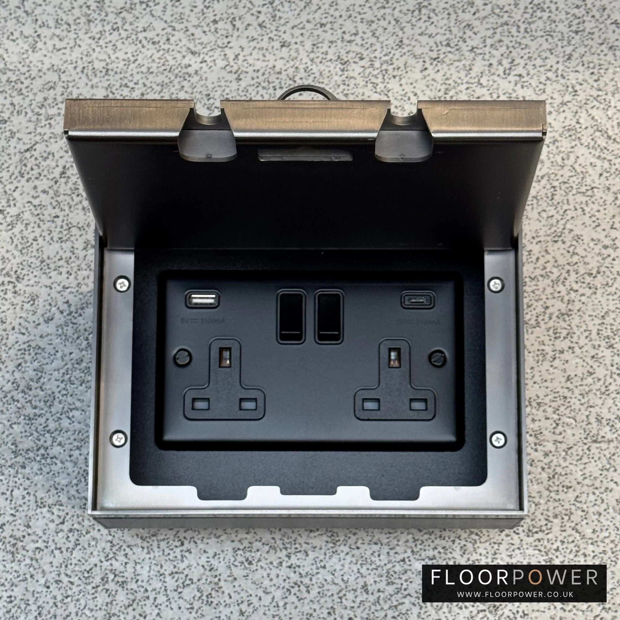 Old Bronze Double Recessed Flush Floor Socket with USB A & C Plug Socket