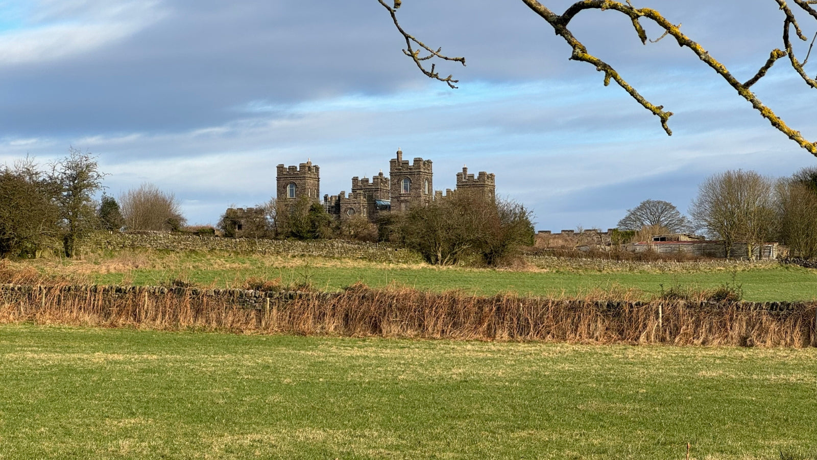 Riber Castle
